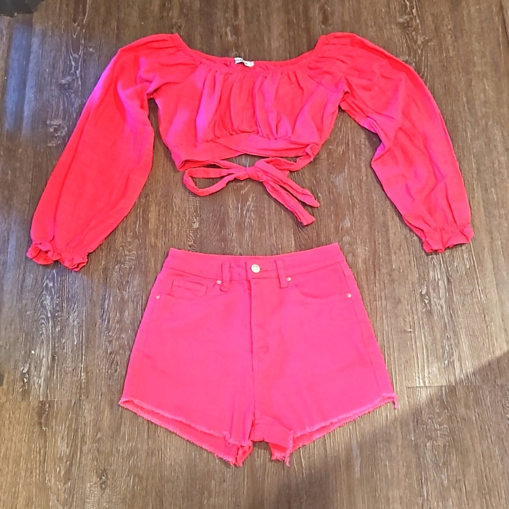 NEW Pink Shorts & Top Set : Denim shorts with matching pink linen crop top